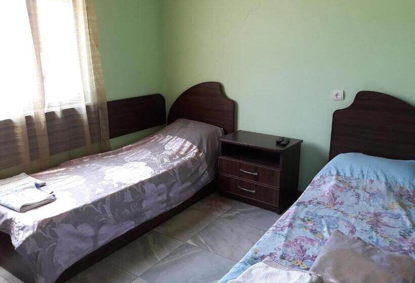 اتاق استاندارد, Skazka