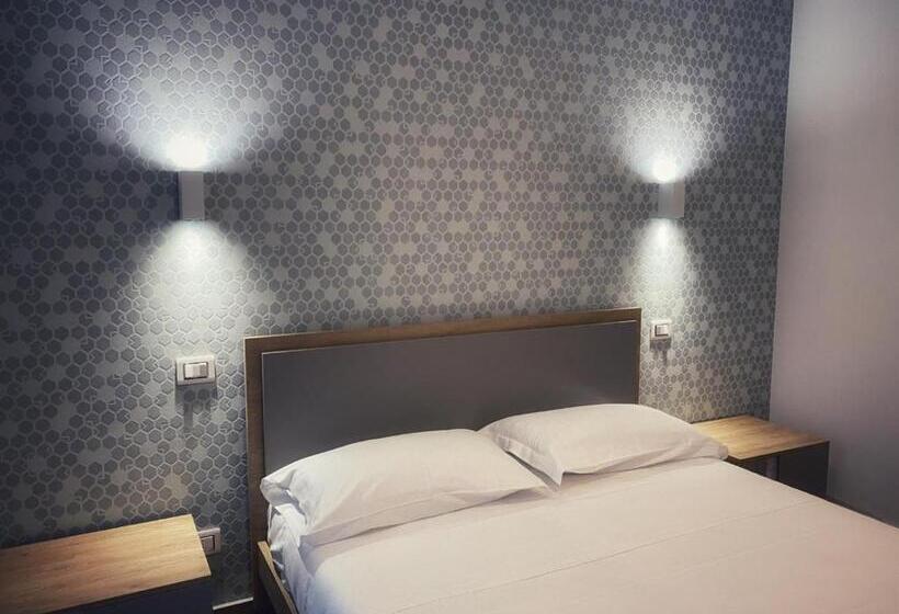 Quarto Estandar, Lumarooms B&b