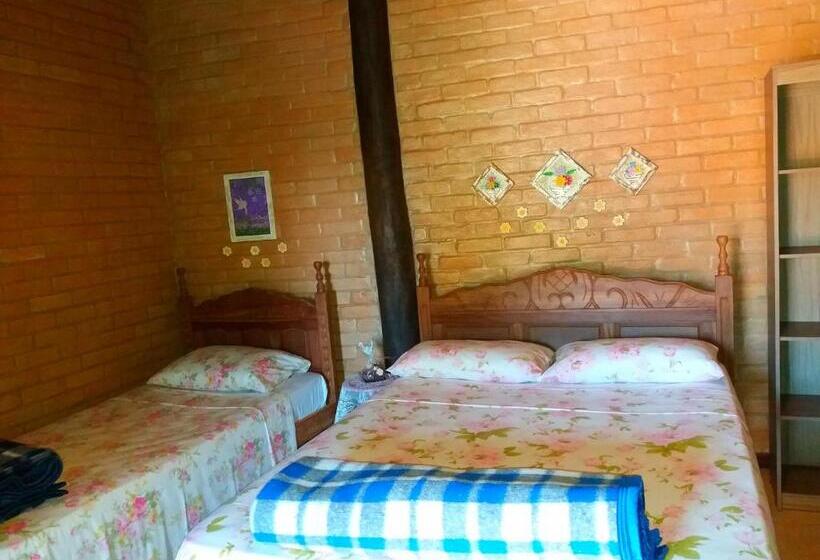 Standard Triple Room, Pousada Cantinho Das Fadas