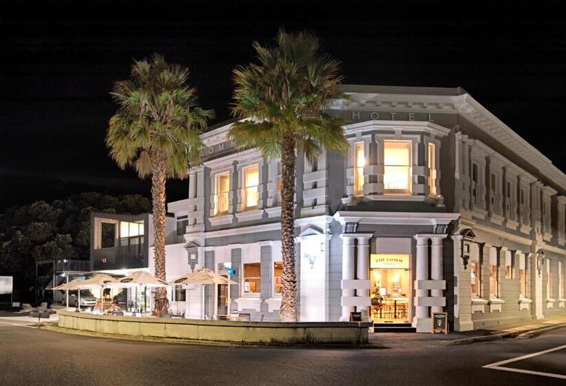 デラックススイート, The Com Plex Motel