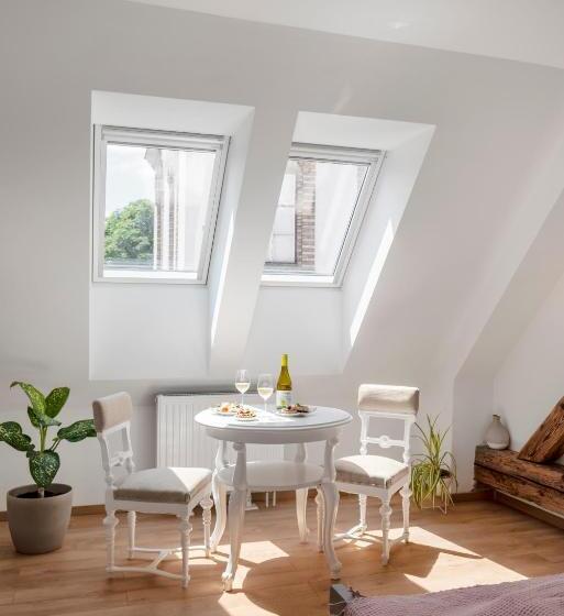 디럭스 룸, Florand Rooms&wine