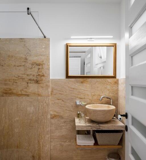 디럭스 룸, Florand Rooms&wine