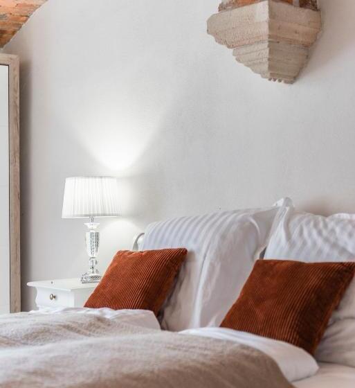 스탠다드 트리플 룸 가든 전망, Florand Rooms&wine