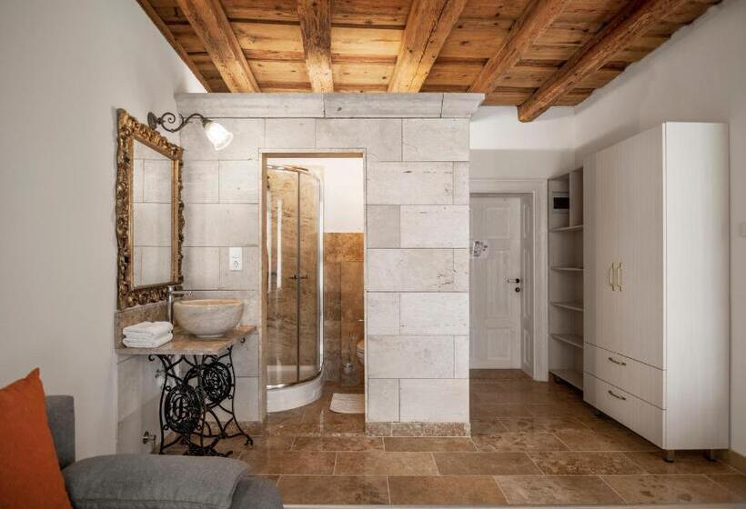 디럭스 패밀리 룸, Florand Rooms&wine