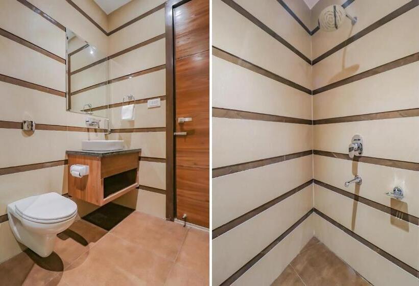 Habitació Triple Deluxe, Capital O Western Galaxy