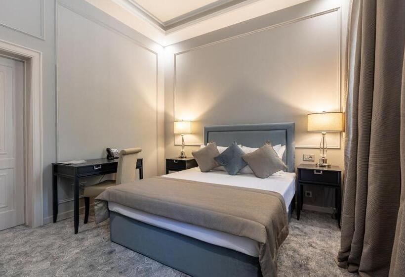 Cameră Superioară Pat King Size, Dvoryansky