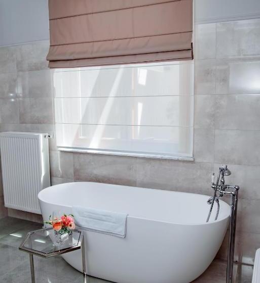 Suite cu Terasă, Dvoryansky