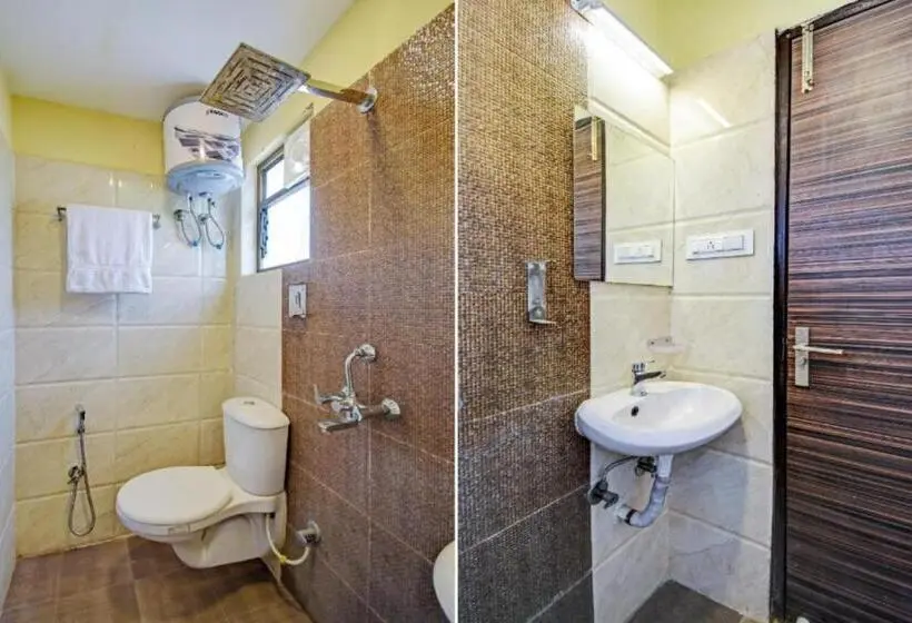 スタンダードルーム, Elite Inn Ultadanga Inn Kolkata   Couple Friendly