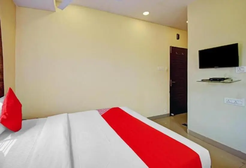 デラックスルーム, Elite Inn Ultadanga Inn Kolkata   Couple Friendly