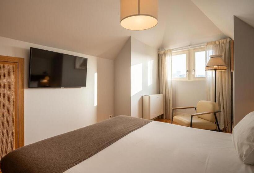 Deluxe room with river view, Memoria Porto Flh Hotels