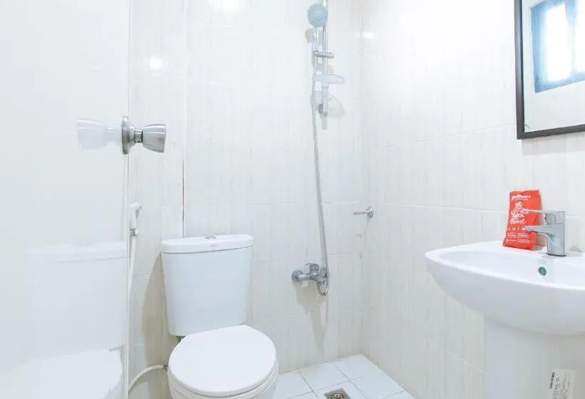 Deluxe-huone, Reddoorz At Rjs Bldg Near Lyceum Gen Trias Cavite