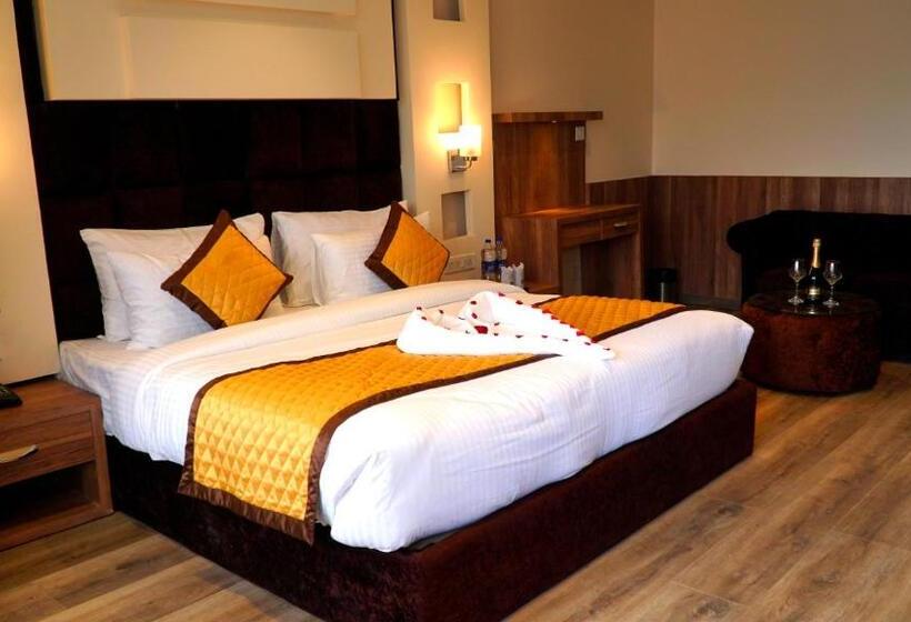 带大床的标准间, The Jungle Mountain Retreat