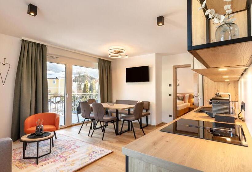 带1个卧室带花园景观的公寓, Lisal Appartements