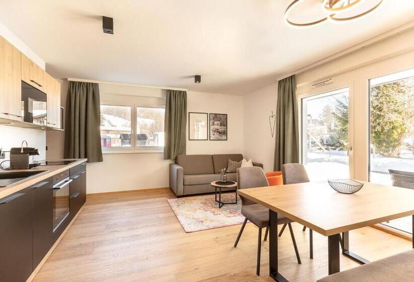 带1个卧室带花园景观的公寓, Lisal Appartements