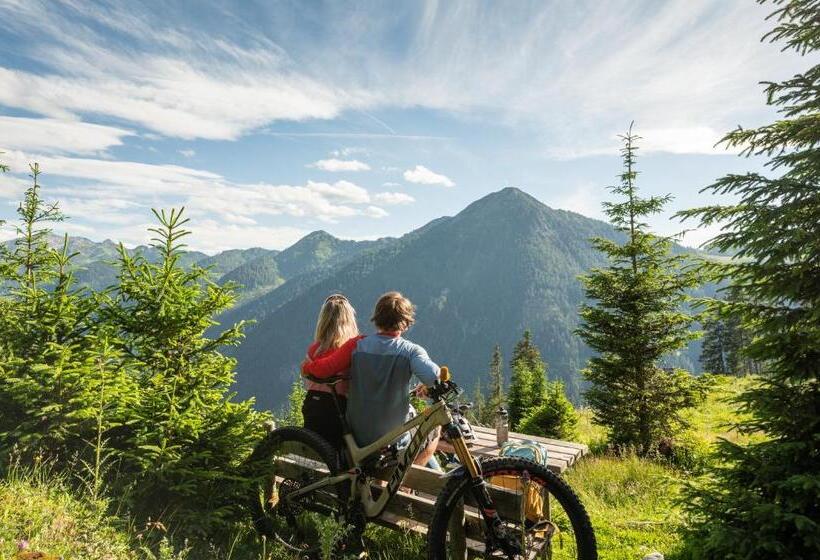 آپارتمان 2 خوابه, Lisal Appartements