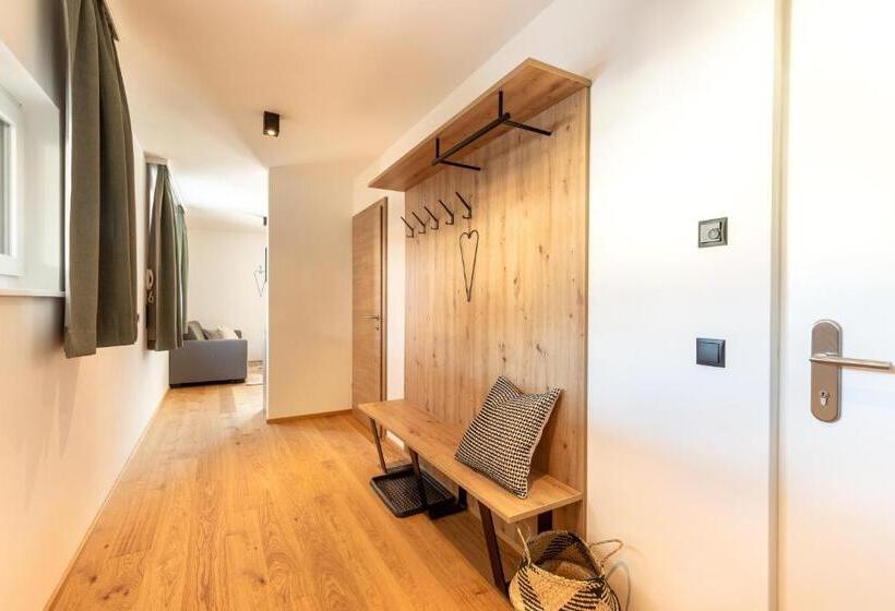 带2个卧室的公寓, Lisal Appartements