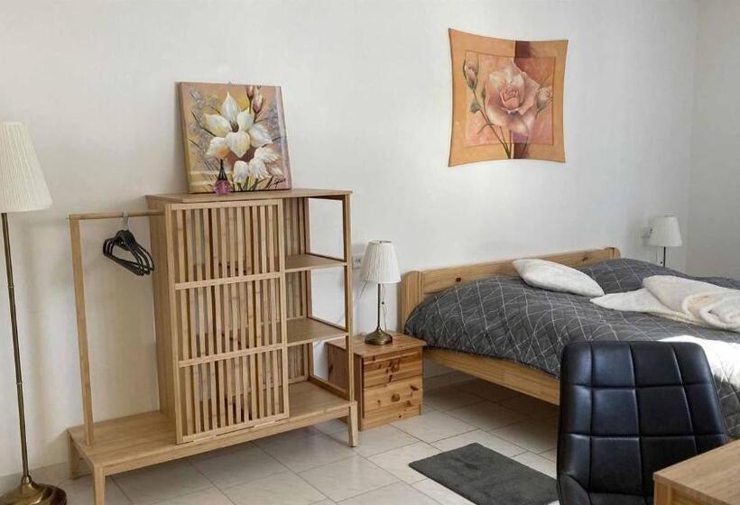 غرفة قياسية مزوَّدة بشُرفة, Pension Zur 23