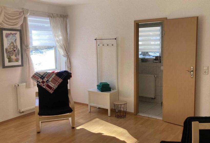 חדר סטנדרט עם טרסה, Pension Zur 23