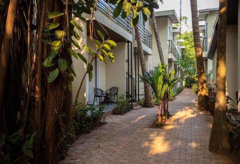 Cabin, Sibaya Beach Resort, Morjim