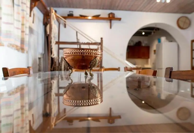 آپارتمان 1 خوابه همکف, Droshia Traditional Homes, Coco Mat Full Experience