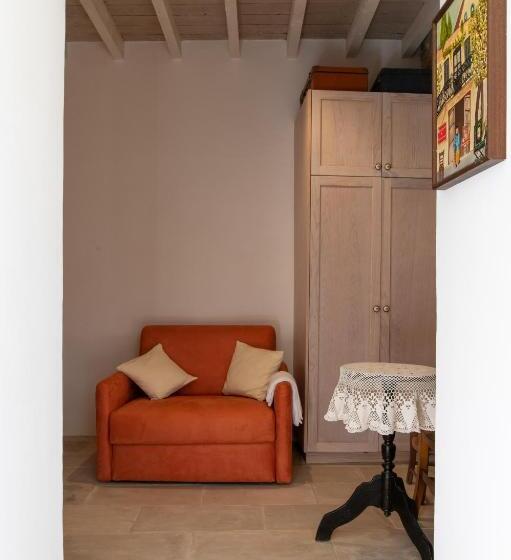 １階の１ベッドルームアパートメント, Droshia Traditional Homes, Coco Mat Full Experience