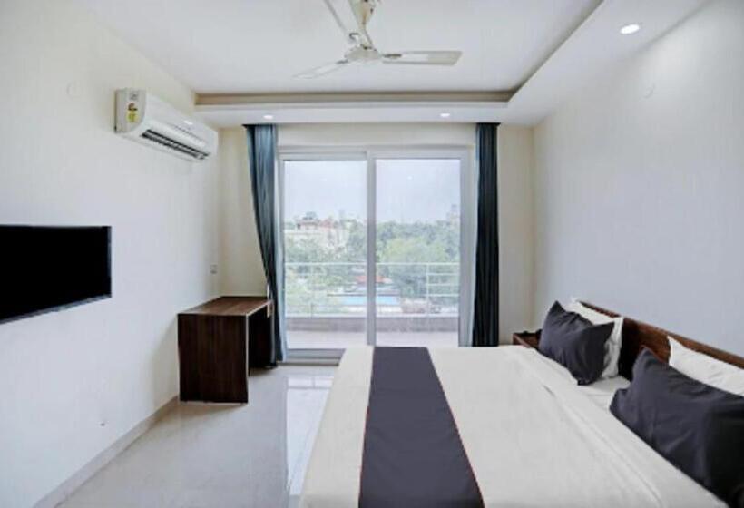 Quarto Deluxe com Balcão, Collection Inn