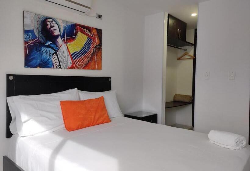 Standardzimmer, Escala