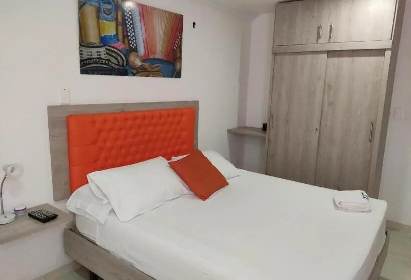 Chambre Supérieure, Escala