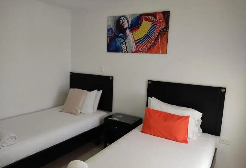 Chambre Standard, Escala