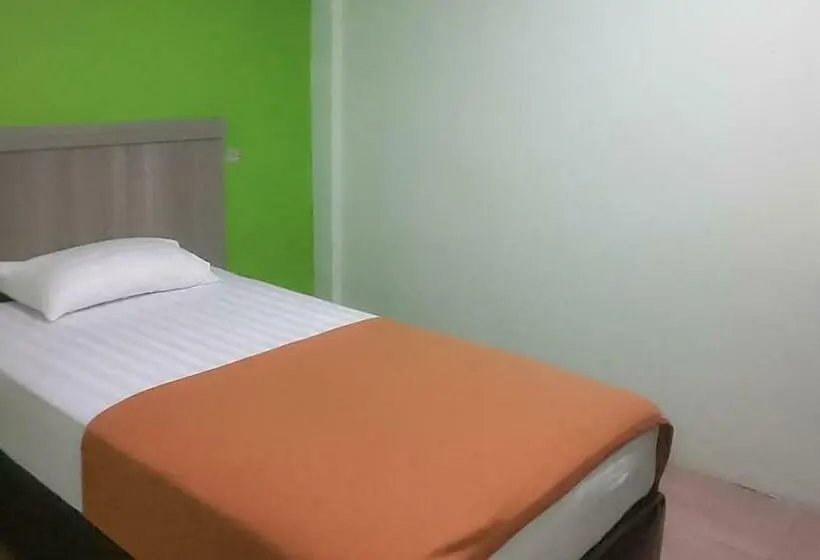 اتاق استاندارد یک نفره, Guest House Anak Raja Pangkalan Bun Syariah Mitra Reddoorz