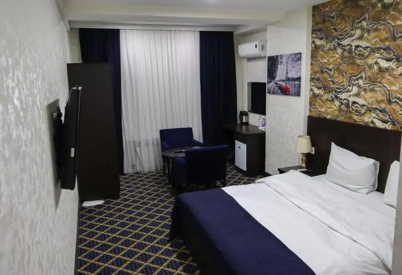 اتاق استاندارد, Kristal Inn