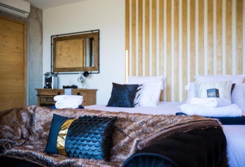 Люкс с гидромассажем, La Cabane De L Hôtel Le Tourisme