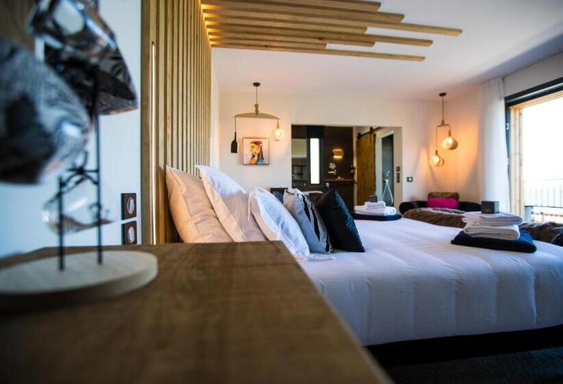 Люкс с гидромассажем, La Cabane De L Hôtel Le Tourisme