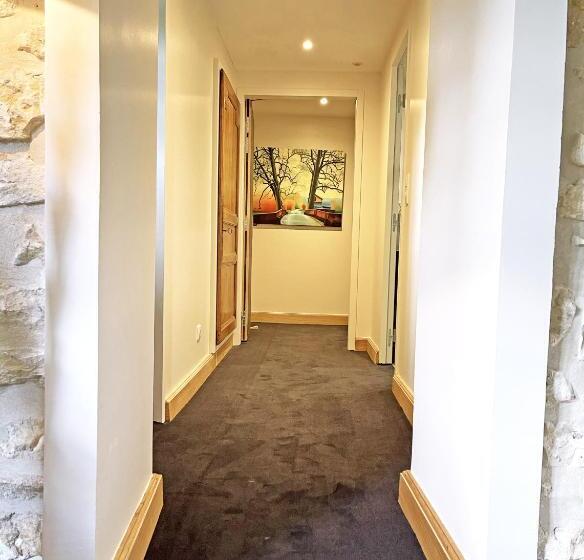 디럭스 스위트, Moulin De Fourges