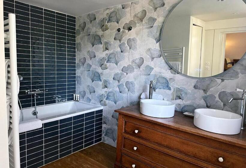 가든 전망 스위트, Moulin De Fourges