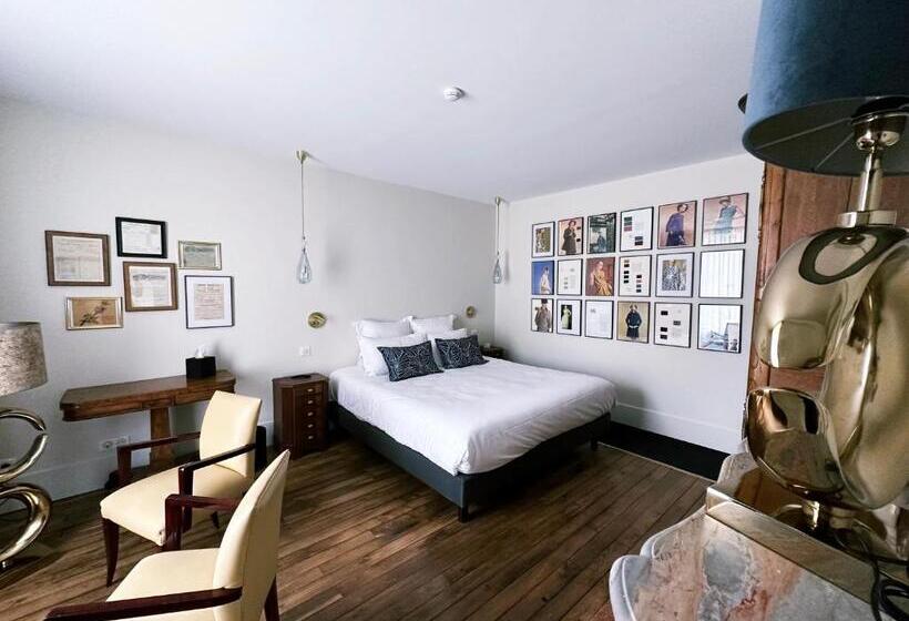 가든 전망 스위트, Moulin De Fourges