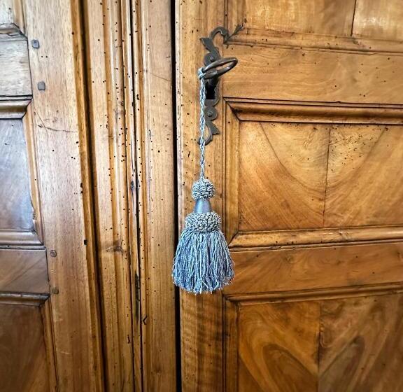 패밀리 스위트, Moulin De Fourges