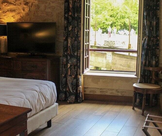 강 전망 스위트, Moulin De Fourges