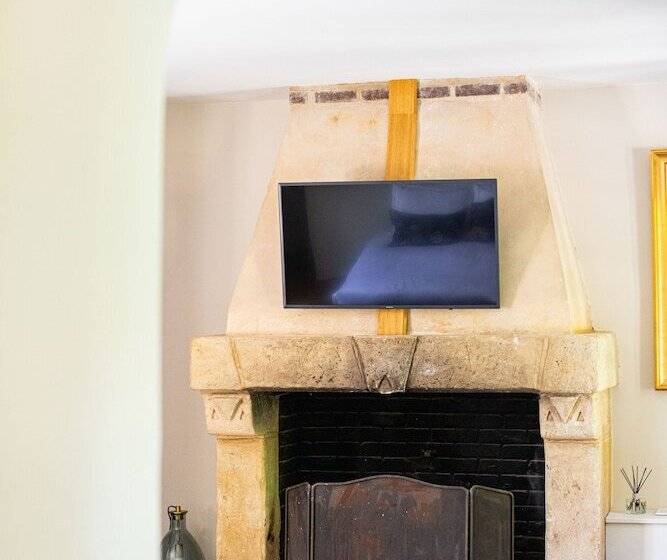 디럭스 스위트, Moulin De Fourges