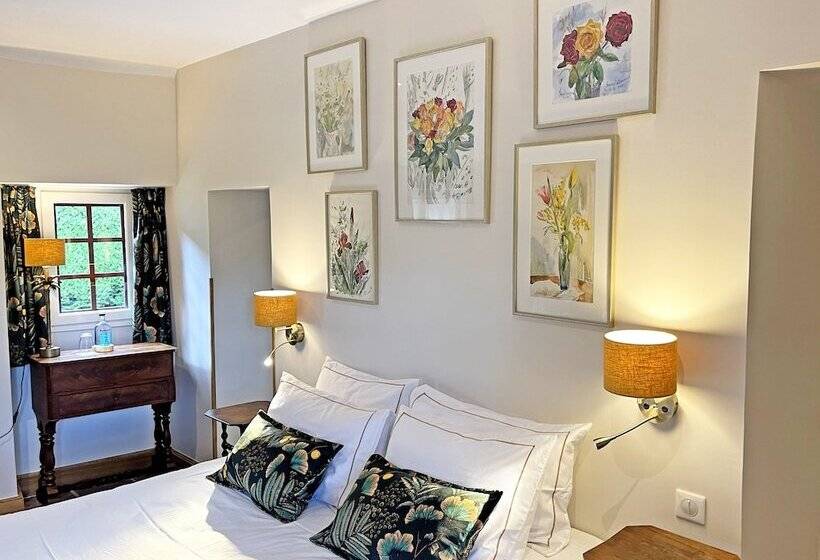 디럭스 스위트, Moulin De Fourges