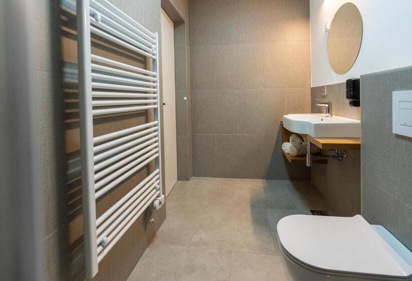 اتاق استاندارد, Guesthouse & Camping Danica Bohinj