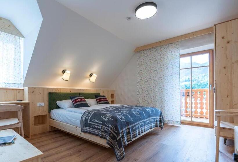 اتاق استاندارد با چشم‌انداز کوهستان, Guesthouse & Camping Danica Bohinj