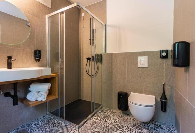 اتاق لوکس, Guesthouse & Camping Danica Bohinj