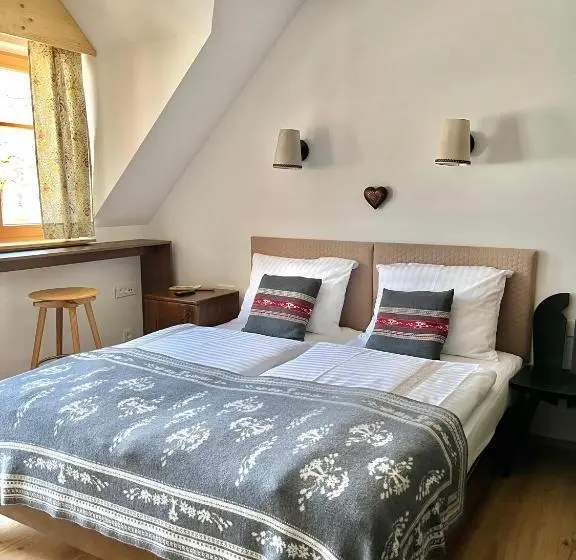 اتاق استاندارد با بالکن, Guesthouse & Camping Danica Bohinj