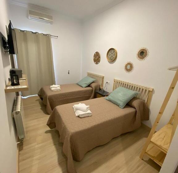 Номер Стандарт с Террасой, Jerez Hostel