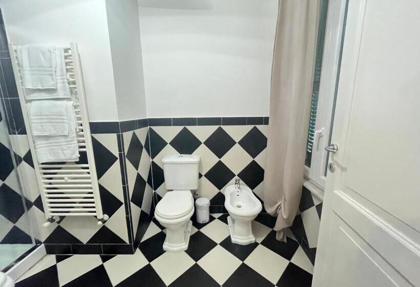 غرفة ديلوكس, Trainspot Accommodation