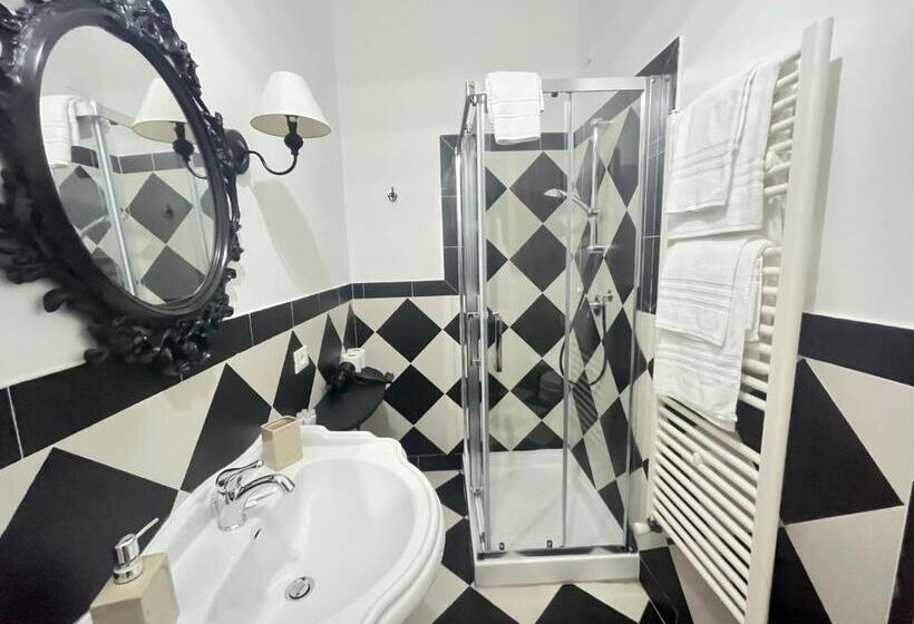 اتاق لوکس, Trainspot Accommodation