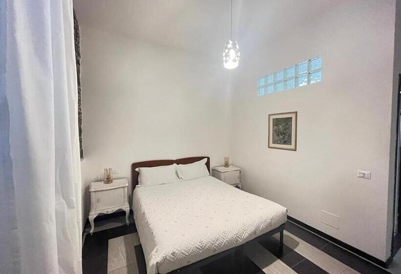 غرفة قياسية, Trainspot Accommodation