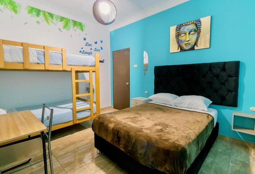스탠다드 룸, The Secret Garden Hostel