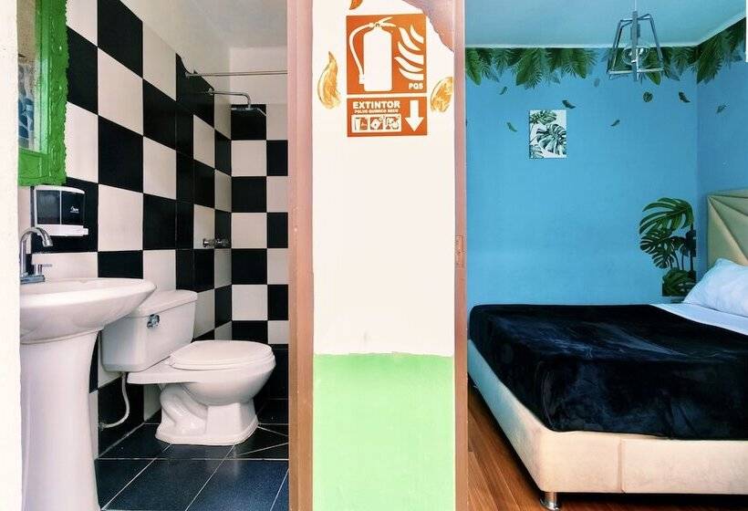 이코노미 룸, The Secret Garden Hostel